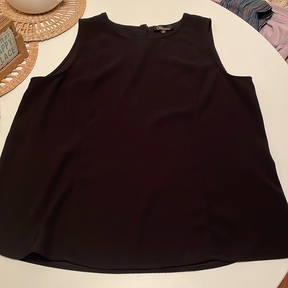 Strapless‎ black nice blouse
